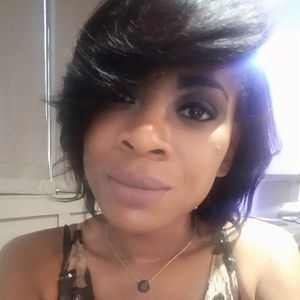 Meet your Posher, Devin